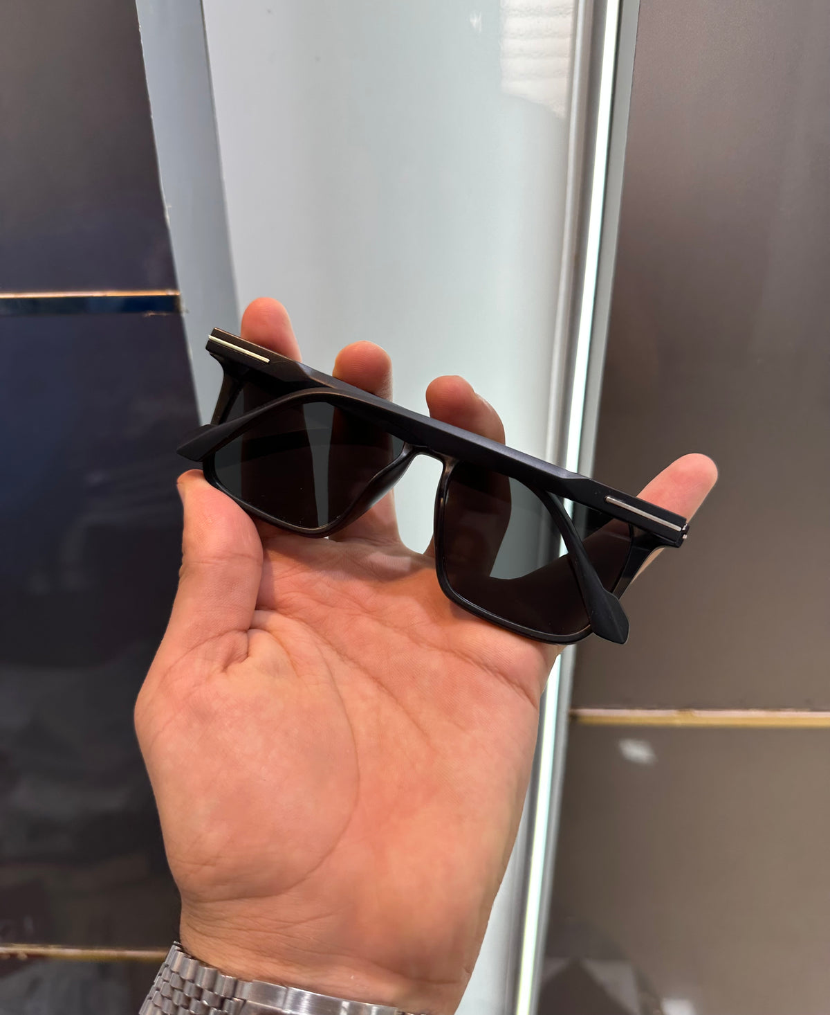 TomFord All Black Hritik Roshan Edition Luxury Shade With Original Packing Store Article