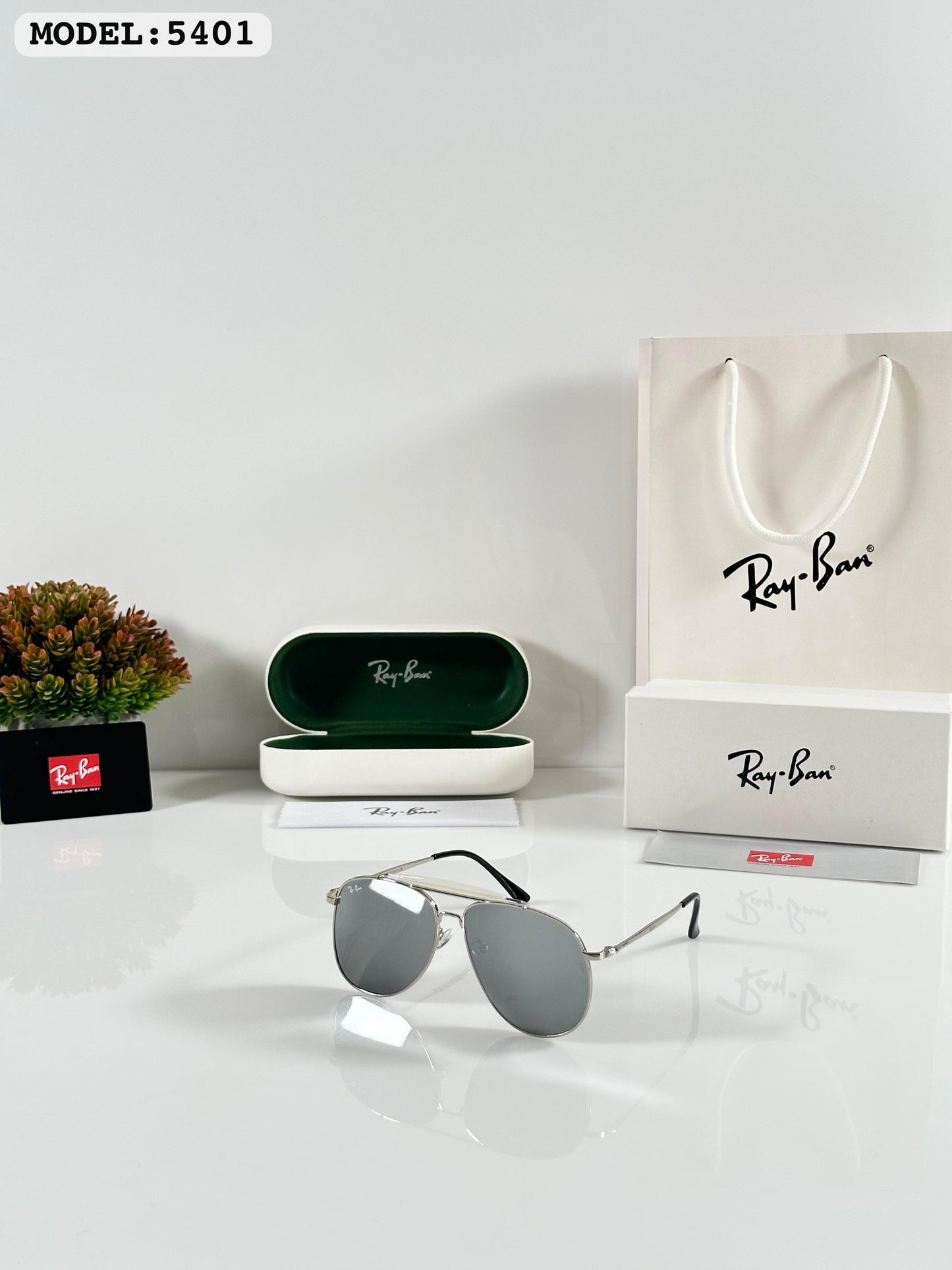 Rayban Reverse Silver Mercury (5401) sunglass With Og Kit And Packing