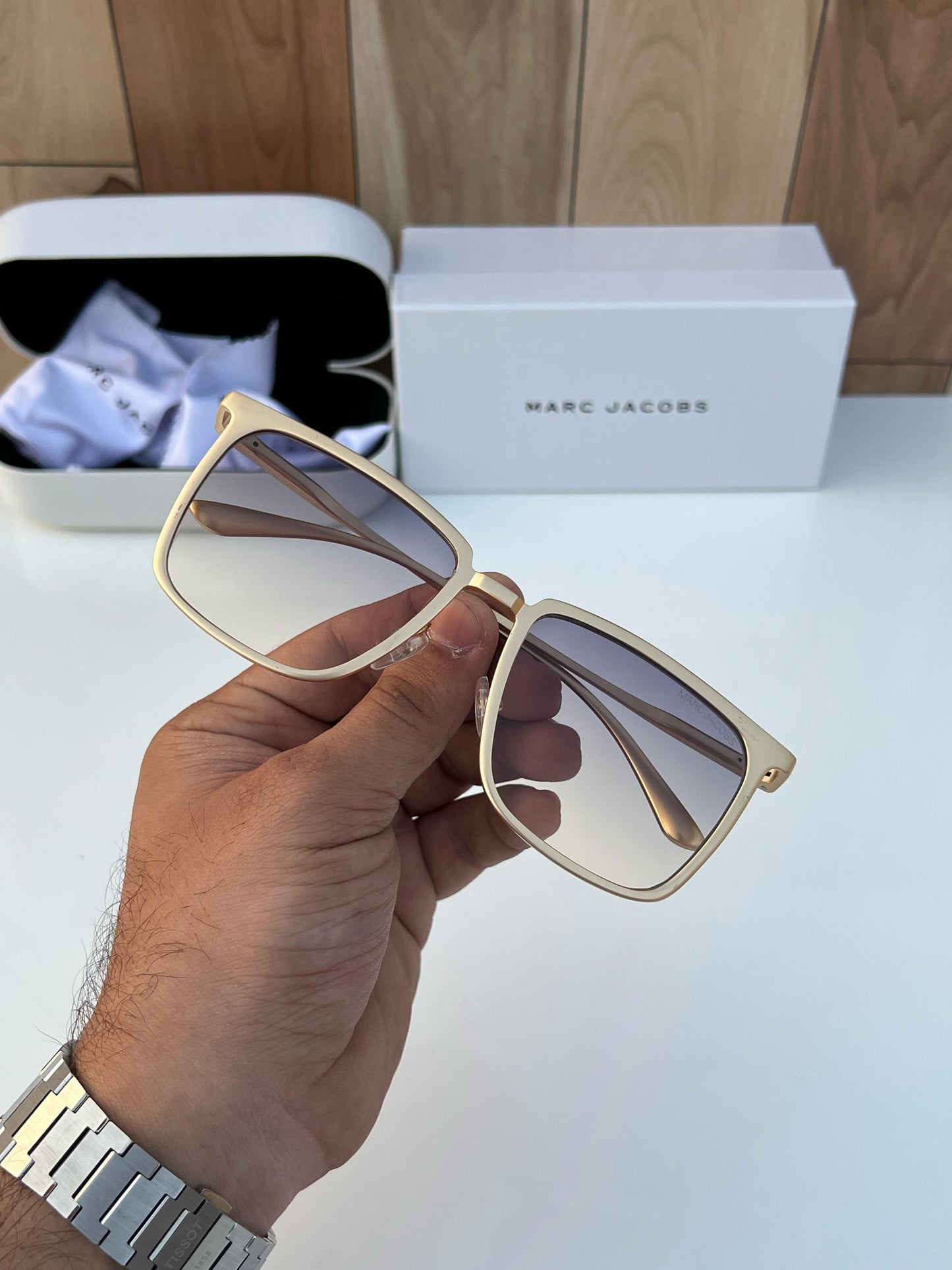 Marc Jacobs Square Metal Sea Green Sunglass With Og Kit And Packing