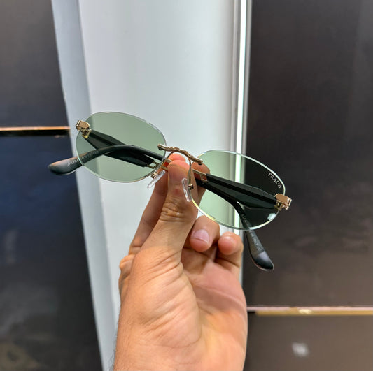 Prada Milano Green Luxury Shade With Original Packing Store Article