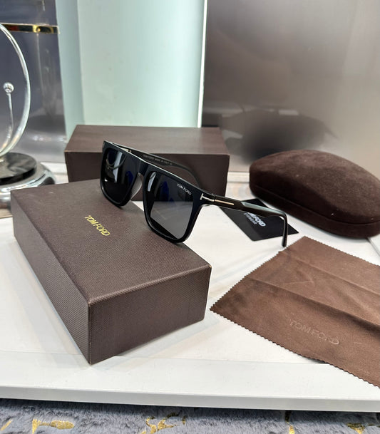 TomFord All Black Hritik Roshan Edition Luxury Shade With Original Packing Store Article