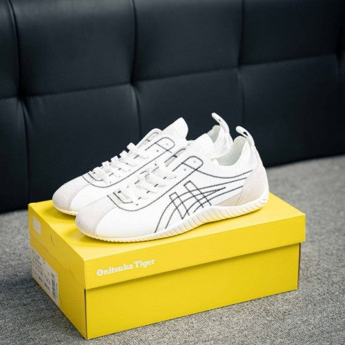 Onitsuka Tiger Sclaw White With Ig Box And Packing